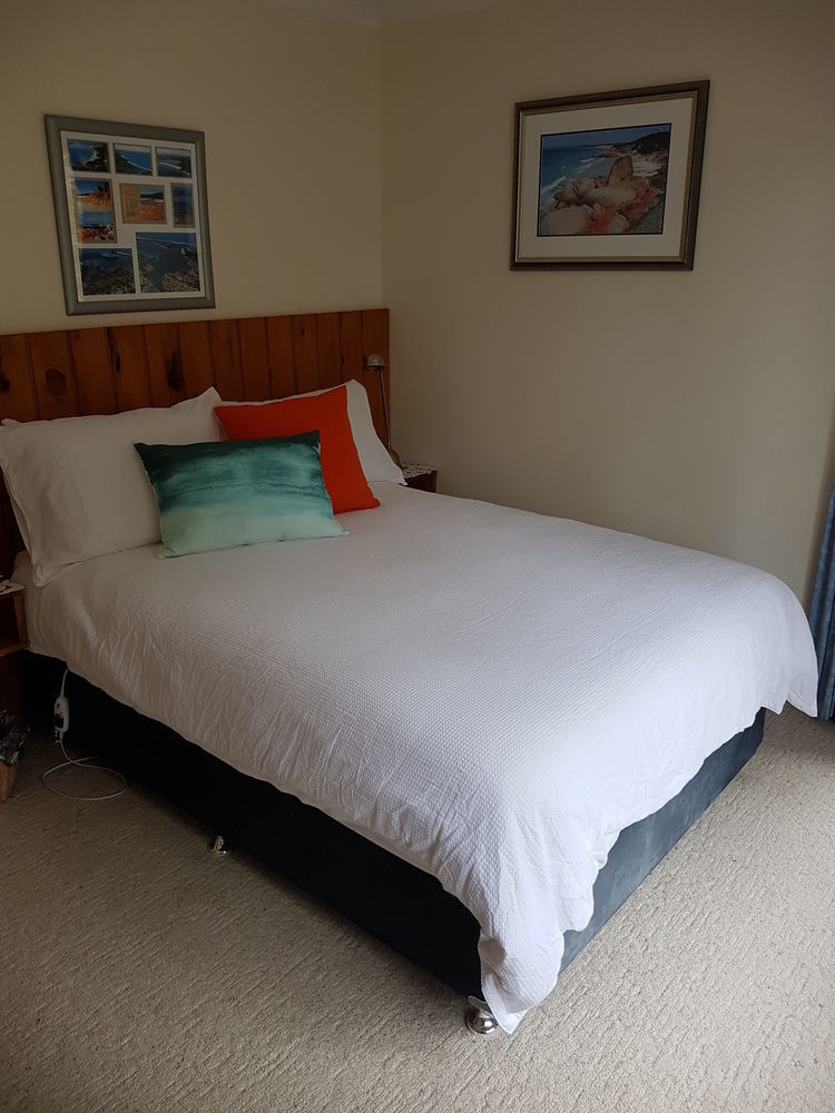 Bed In The Treetops B&B St Helens Exterior photo